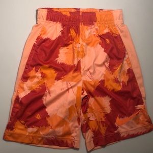 Nike boy’s Dri-fit small shorts
